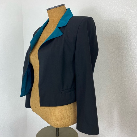 New Heidi Merrick Women’s Shaun Tuxedo Jacket Crop Blazer Size 0 Color Blocking - Picture 7 of 11